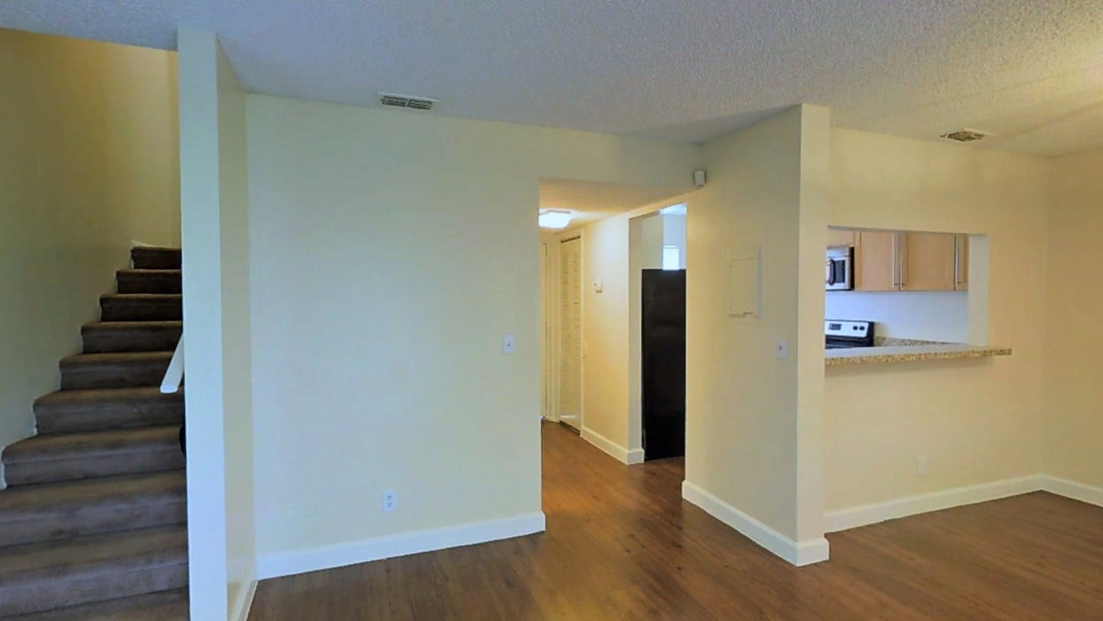 Photo - Spinnaker Landing Apartments