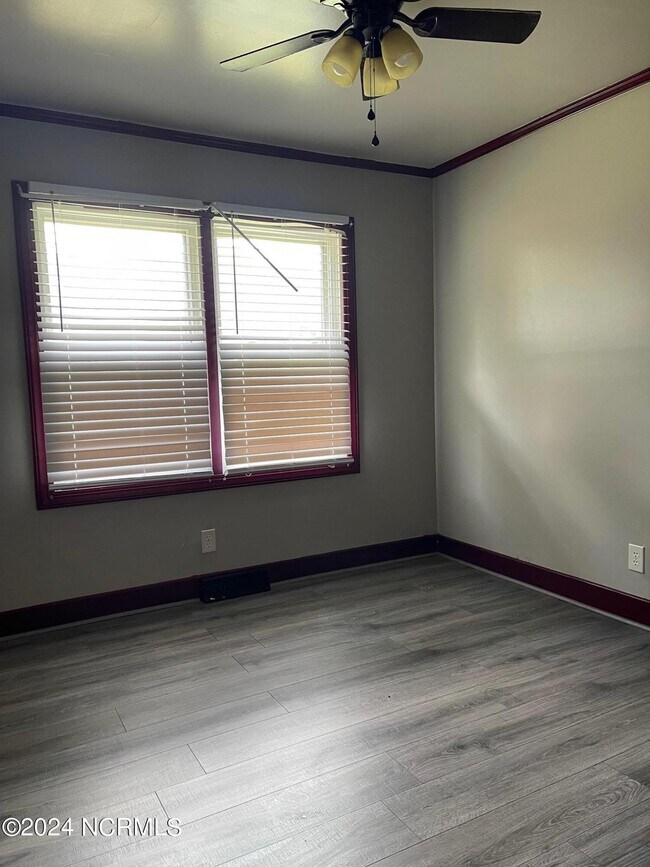 Foto del edificio - 316 Freeman St SE