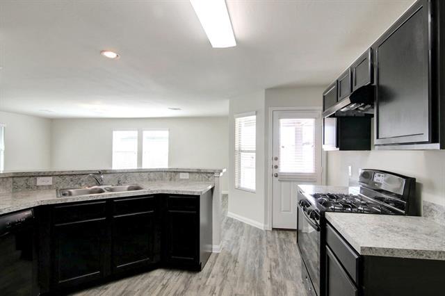 Foto del edificio - 9906 Chilmark Way