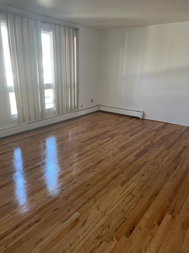 Foto del edificio - 25718 Craft Ave