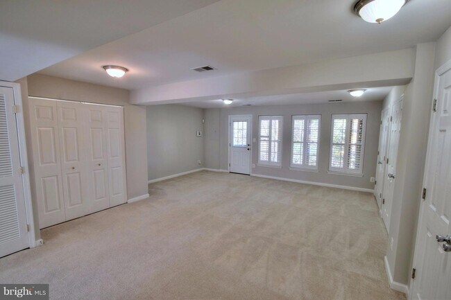 Foto del edificio - 10150 Elgin Way