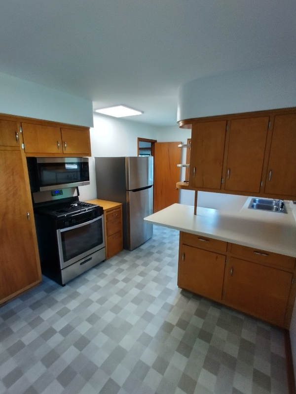 Building Photo - 813 S Prairie Ave