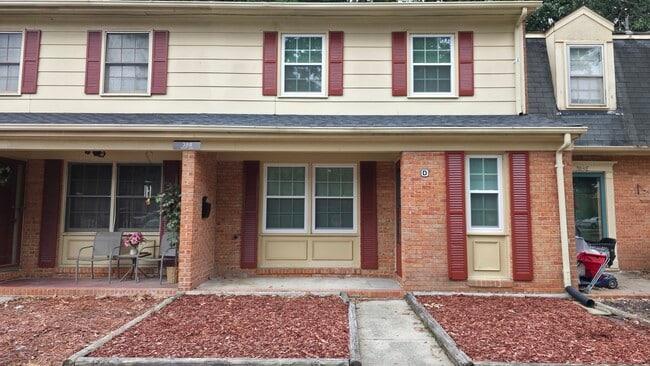 Building Photo - 388 Deputy Ln