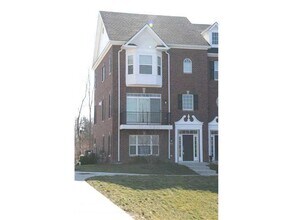 Building Photo - 11900 Riley Dr