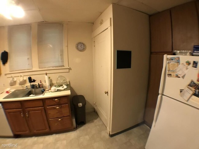 Foto del edificio - 2261 Shady Ave