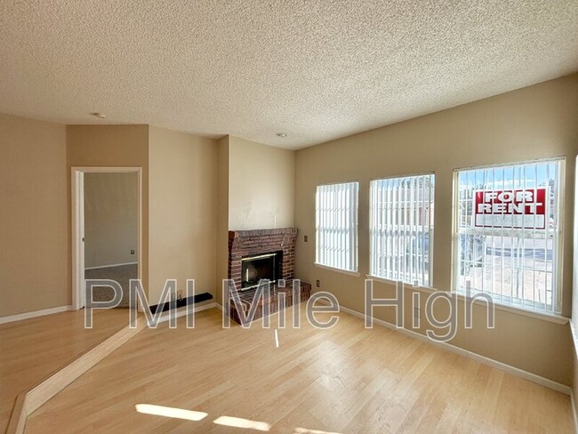 Building Photo - 4760 S Wadsworth Blvd