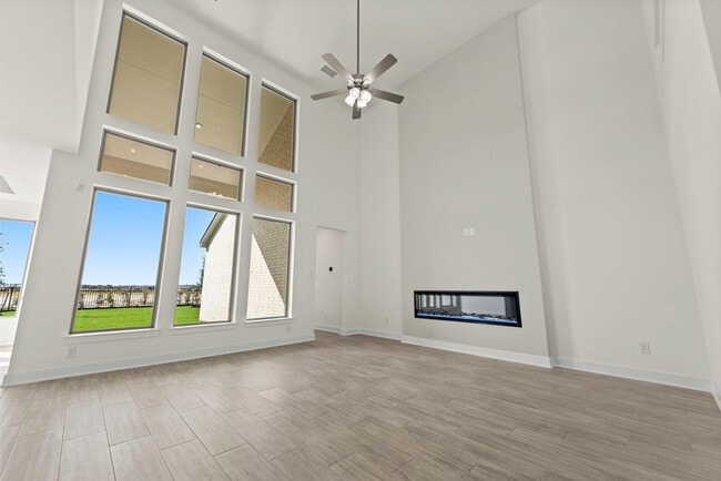 Foto del edificio - 2722 Sweet Honey Ln