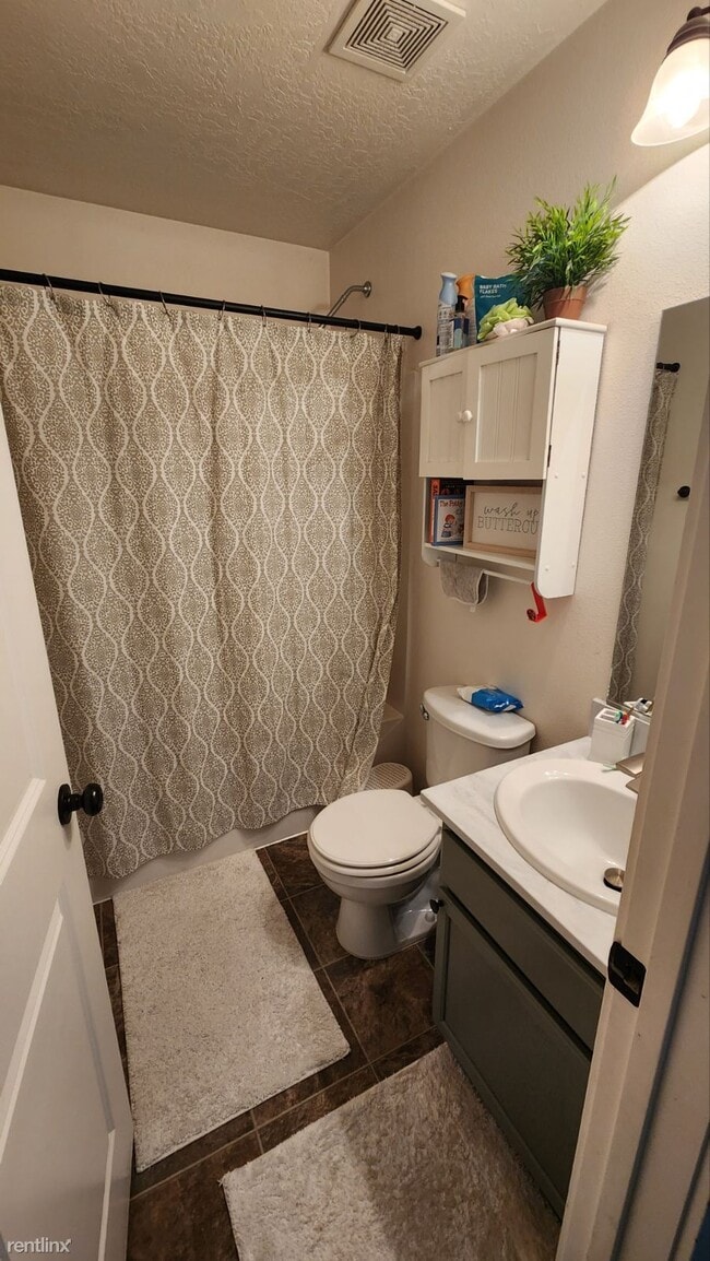 Foto del edificio - 3 br, 2 bath House - 4407 South Mack Road