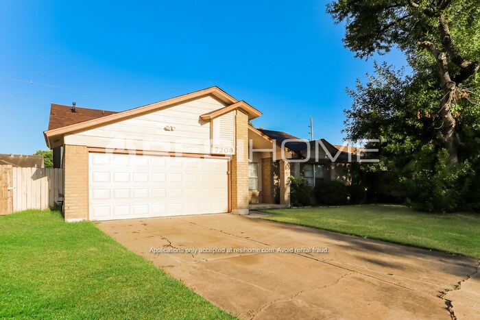 Building Photo - 7206 Camino Verde Drive