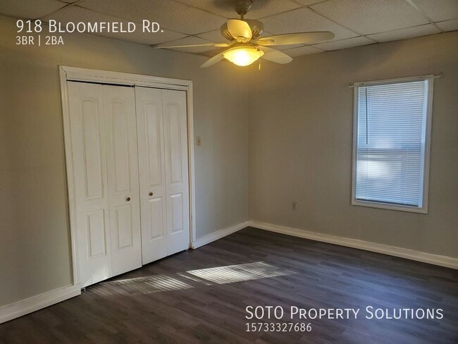 Building Photo - 3BD/2BA Pet-Friendly House
