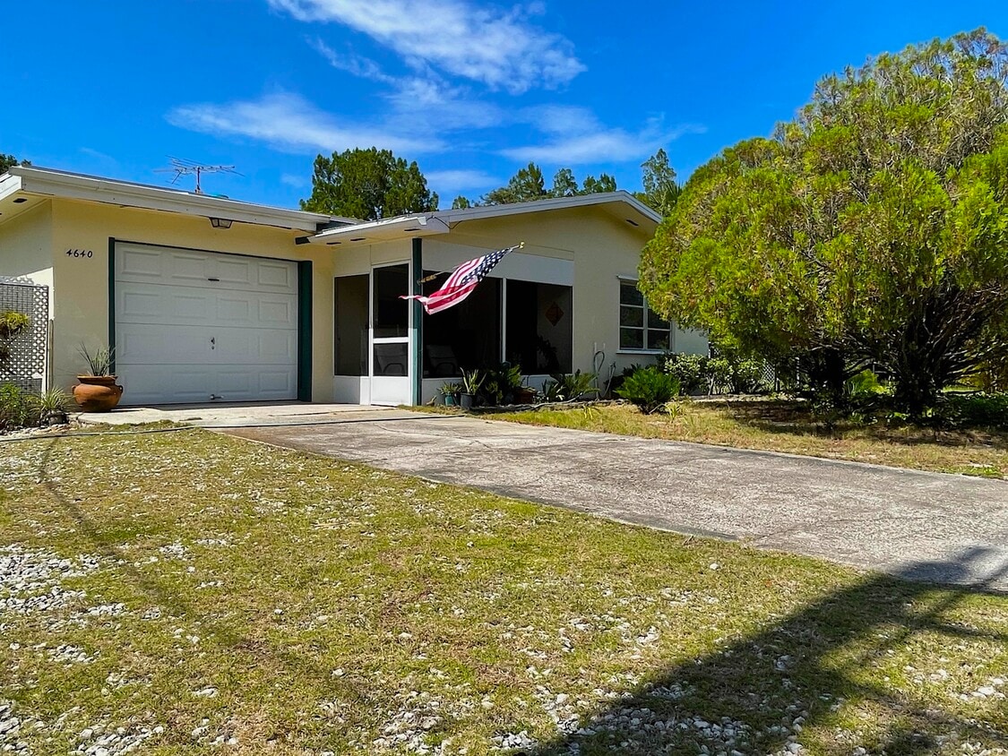 Foto principal - 4640 Grant Rd