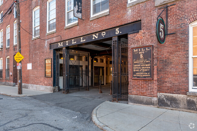 Foto del edificio - Cotton House Lofts