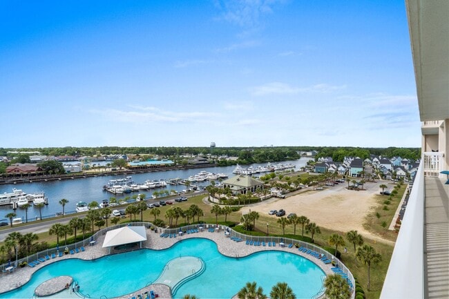 Foto del edificio - Spacious 3BR/3BA Coastal Retreat at Harbour Pointe – Utilities Included!