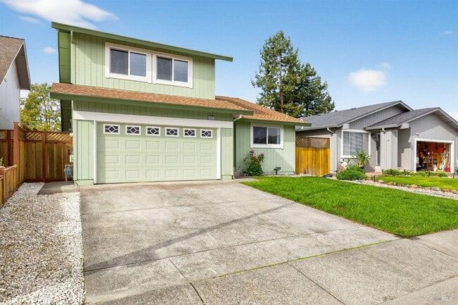 Building Photo - 4533 Hillview Ct