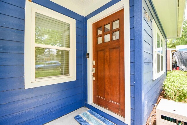 Foto del edificio - 619 Coral St