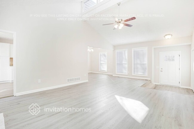 Foto del edificio - 1327 Shadowood Trail