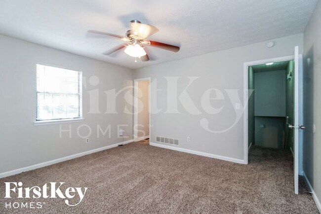 Building Photo - 2271 Cherokee Valley Dr