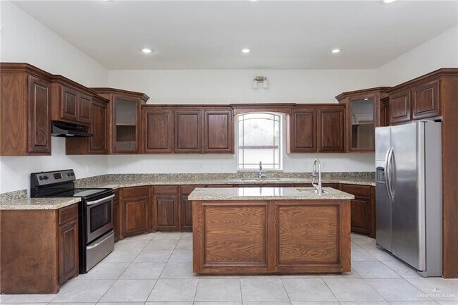 Foto del edificio - 9217 N 27th St