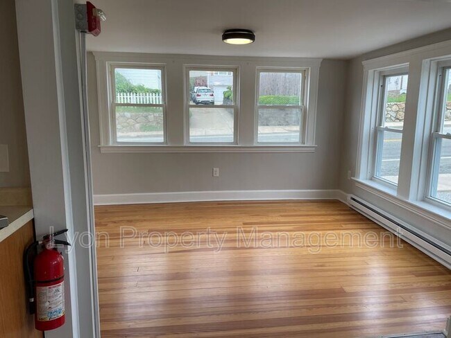 Foto del edificio - 3880 Mendon Rd