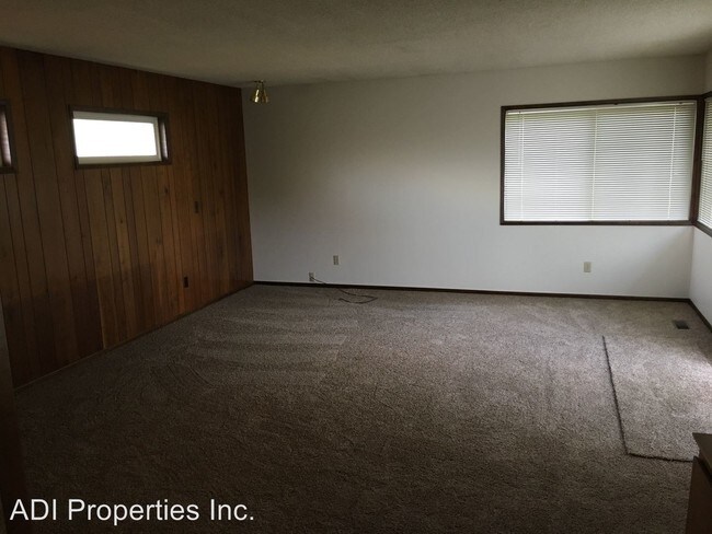 Foto del edificio - 13115 SW Foothill Dr