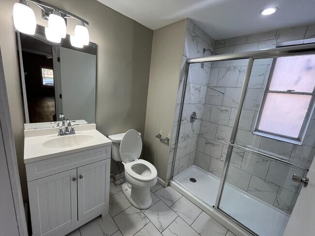 Photo - 1705 Sycamore St Apartment