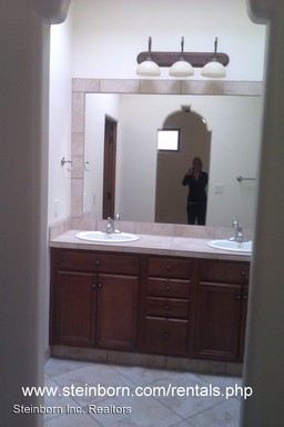 Building Photo - 1109 Pueblo Gardens Ct