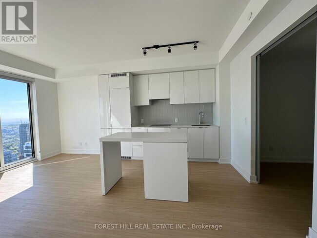 Photo du bâtiment - 7 Grenville St