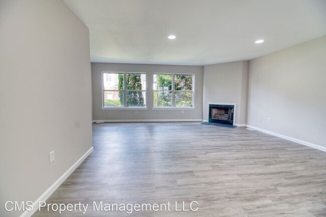 Building Photo - 2 br, 2.5 bath House - 149 Keswick Drive