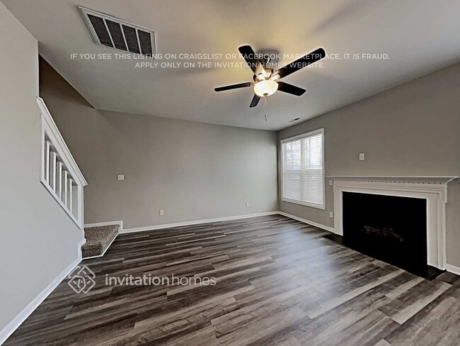 Building Photo - 2032 Red Quartz Dr