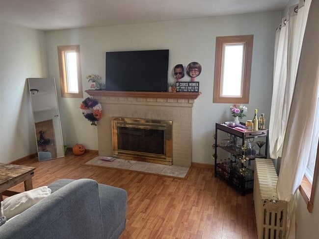 Building Photo - 203 Denver St