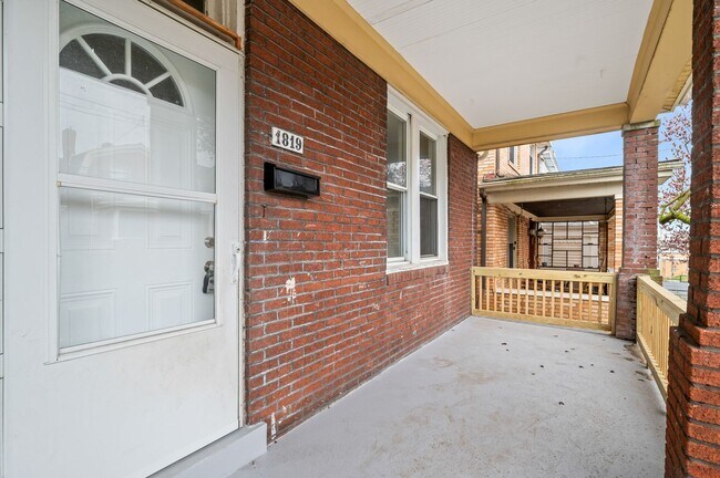 Photo - Newly Renovated 3 Bed, 1 Bath Home - Conve...