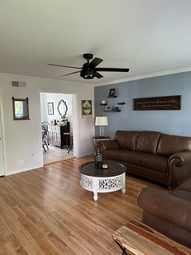 Building Photo - 5482 Rinker Cir