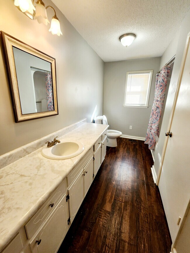 Building Photo - 2837 Charity Ln