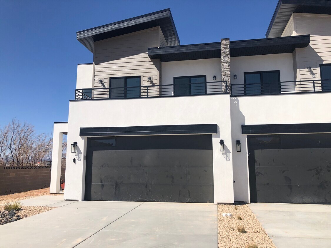 Foto principal - 287 W 1425 N