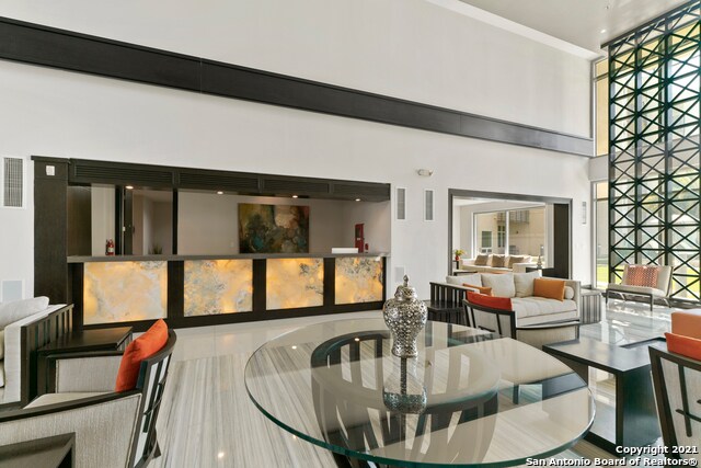 Building Photo - 17902 La Cantera Pkwy
