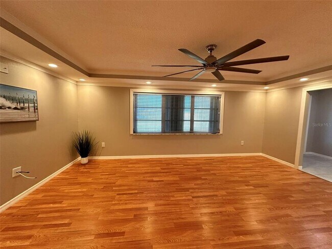 Building Photo - 2460 Broad Ranch Dr