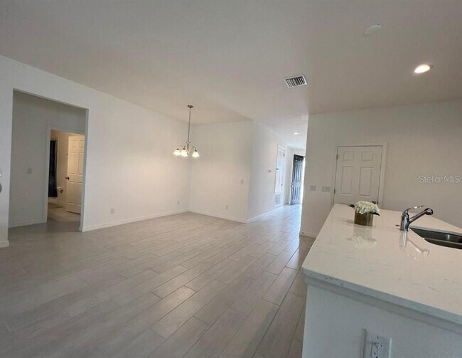 Foto del edificio - 1179 Celery Oaks Ln