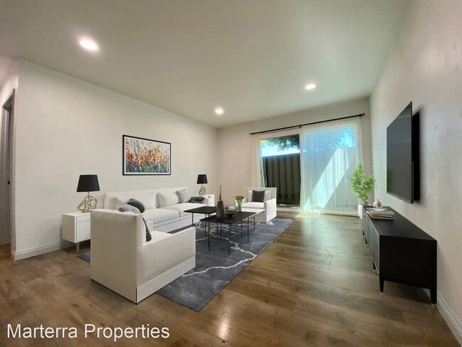 Building Photo - 1 br, 1 bath House - 20434 S Vermont Ave # 66