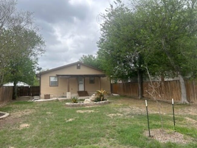 Foto del edificio - 4930 Bluff St