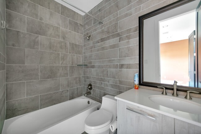 Building Photo - 9623 Towne Lake Pkwy