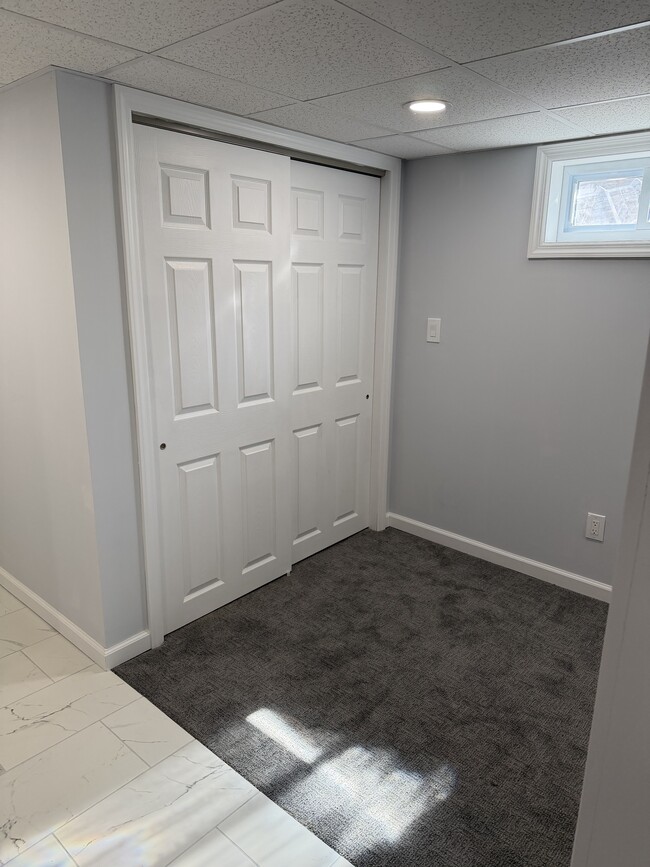 Building Photo - 105 Mohawk Ave