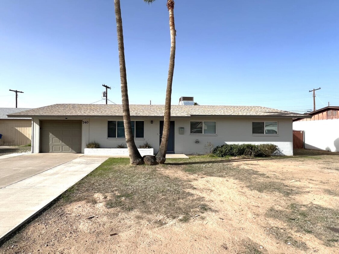 Primary Photo - 740 S Allen