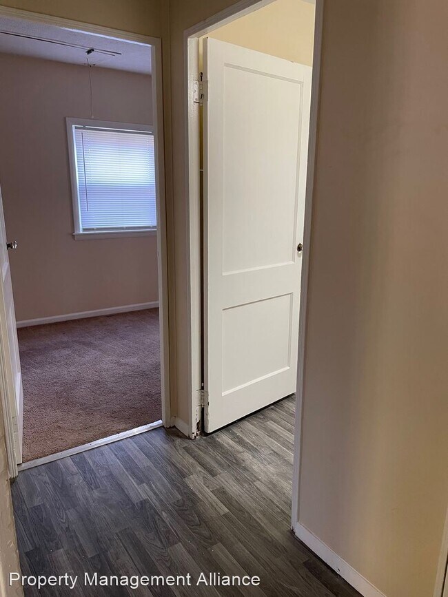 Building Photo - 3 br, 1.5 bath House - 107 Michaels Circle