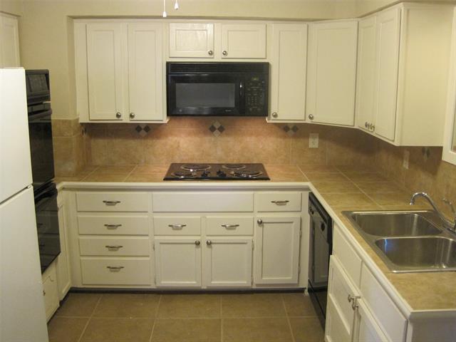 Foto del edificio - 6117 Rincon Way