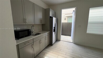 Building Photo - 12948 SW 265th Terrace