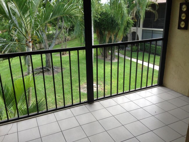 Foto del edificio - 2/1 Condo in Pine Ridge South