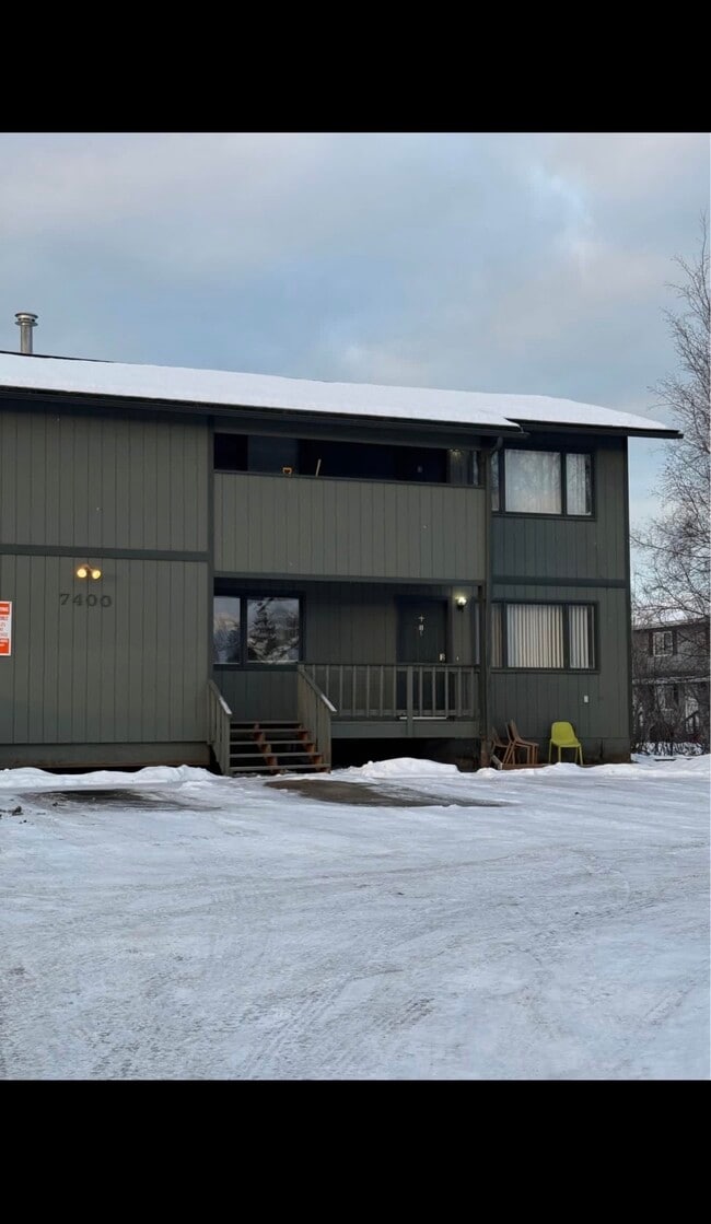 Building Photo - 7400 Nancy St