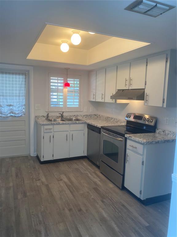 Building Photo - 1121 Bonnie Lou Dr