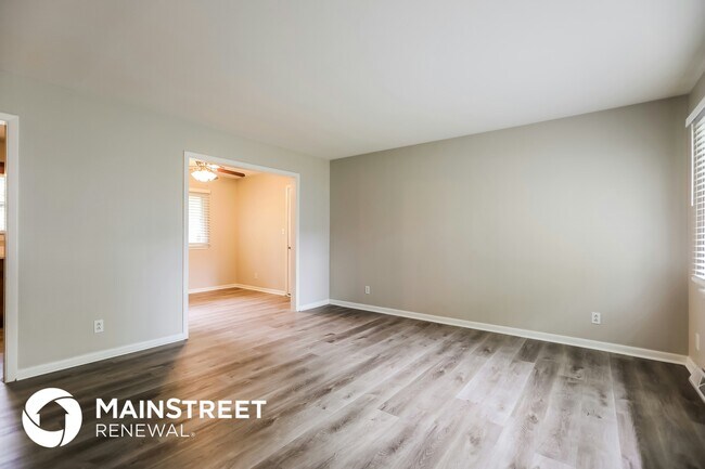 Foto del edificio - 11302 Norton Ave
