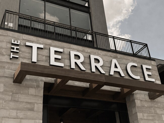Foto del edificio - The Terrace at Academy Village